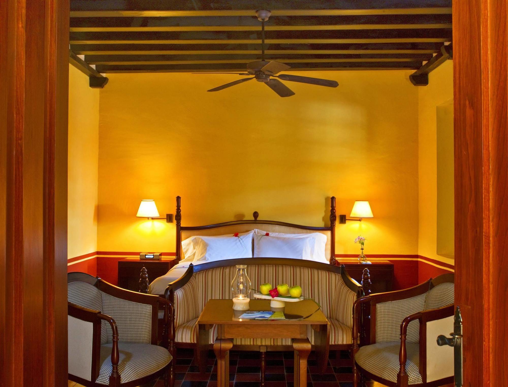 Hotel Hacienda Campeche Esterno foto